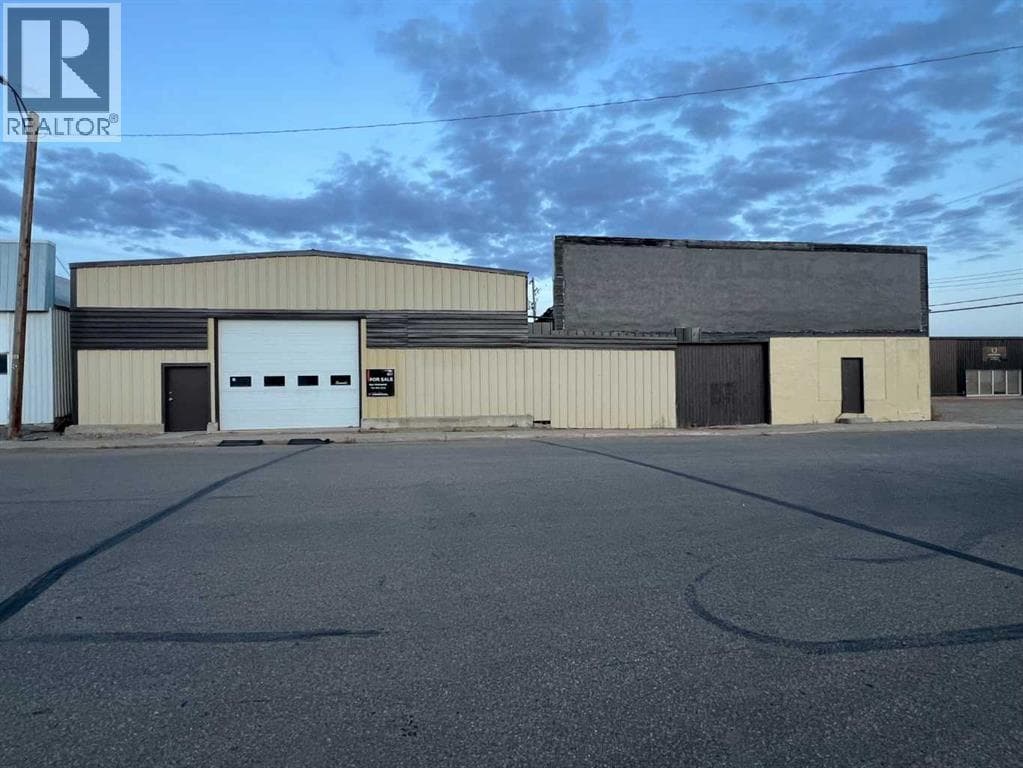 industrial at 5015 49 Street — $195,000