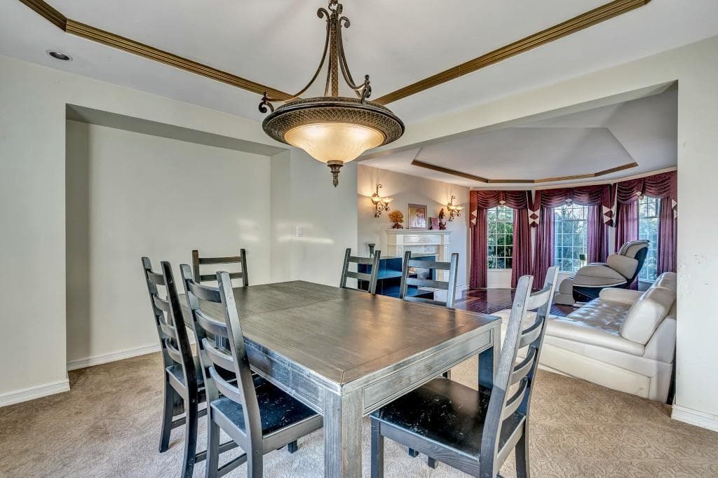 17986 67 AVENUE photo 4