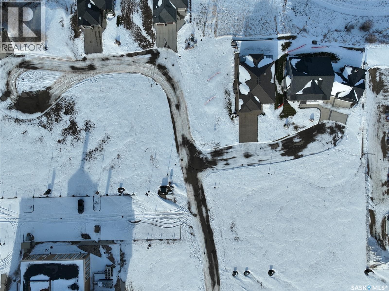 2 COPPER RIDGE COVE photo 3