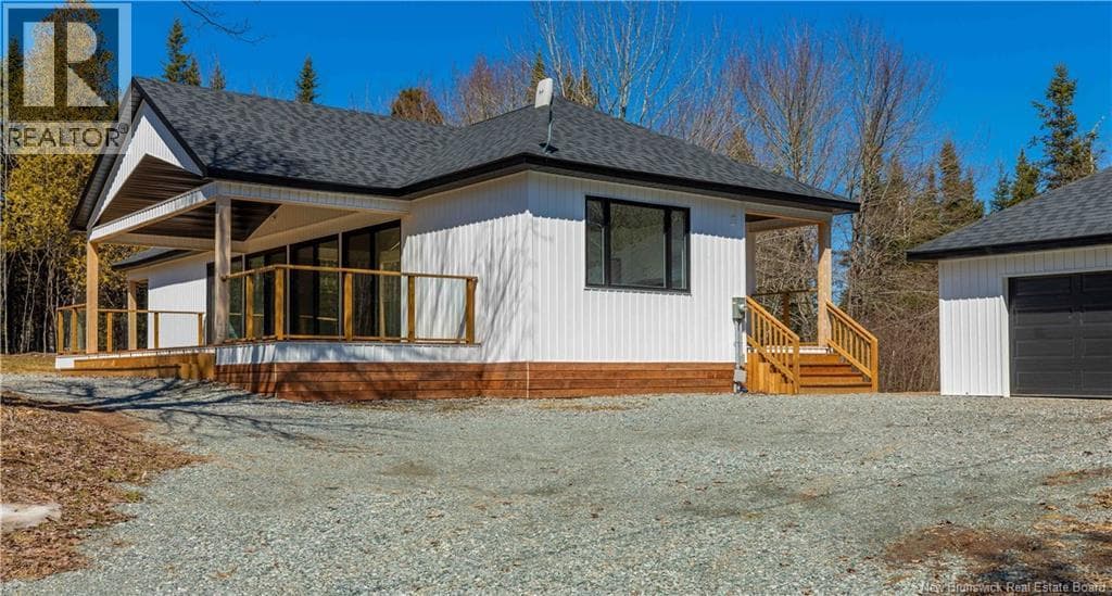 175 Robertson Road photo 3