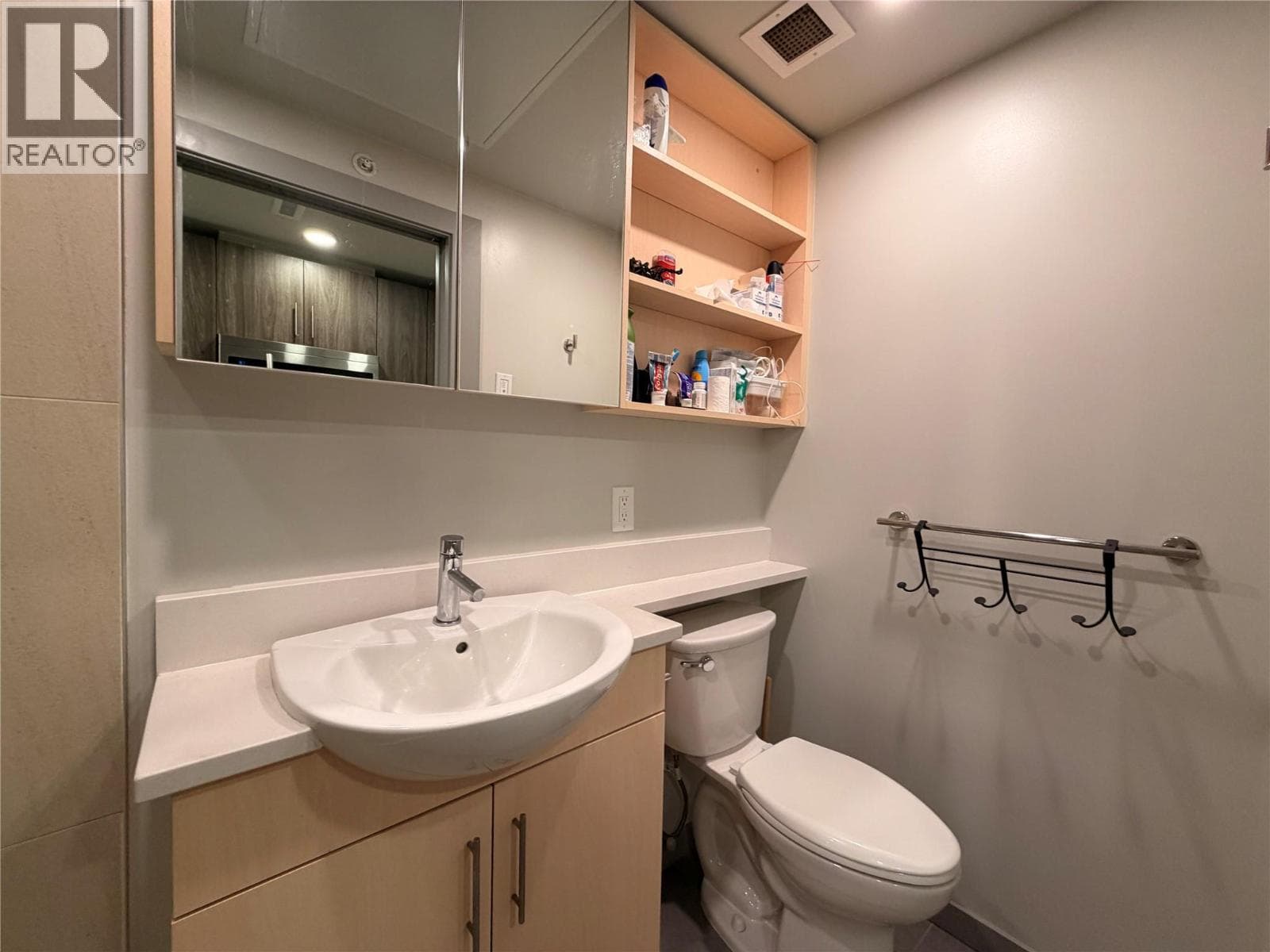 345 Dougall Road N Unit# PH14 photo 5