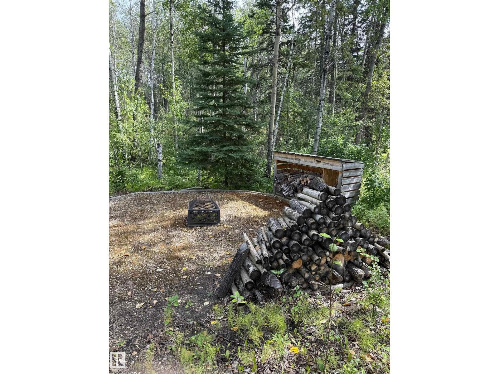 81 TWP RD 550 — photo 3