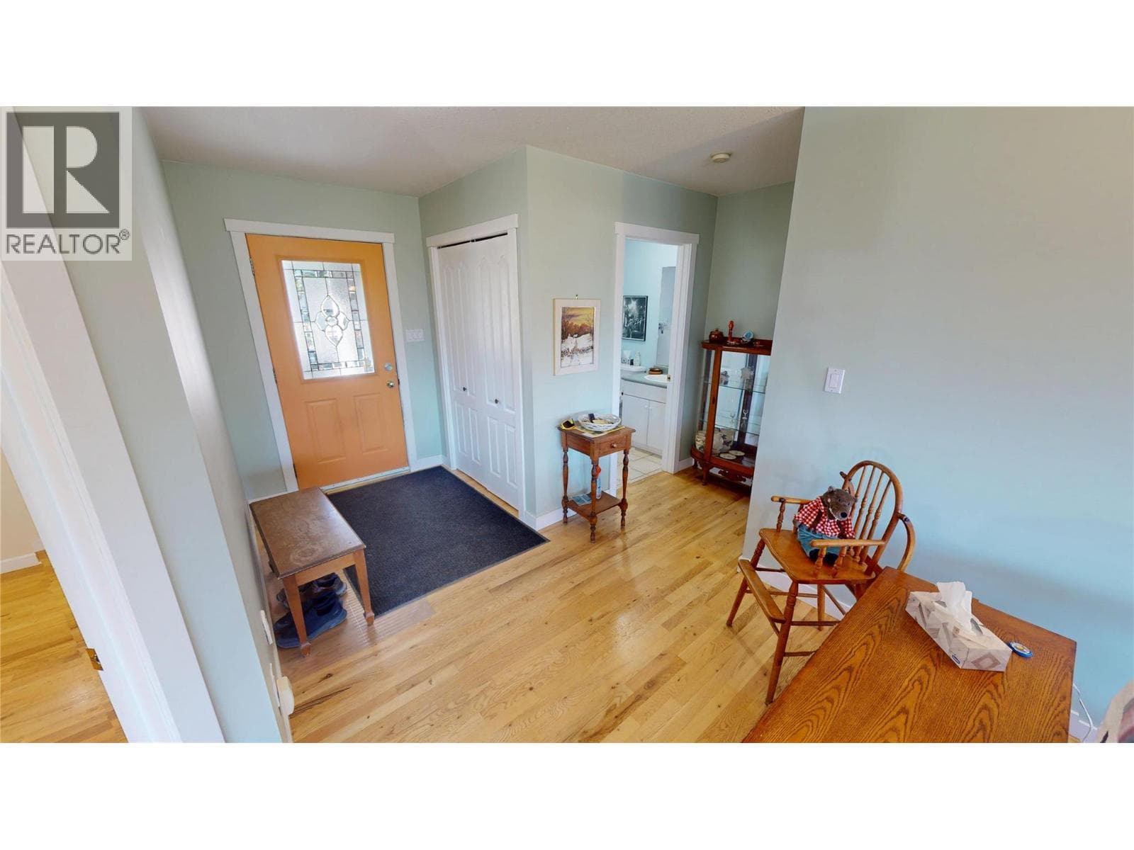 304 Westridge Place photo 2