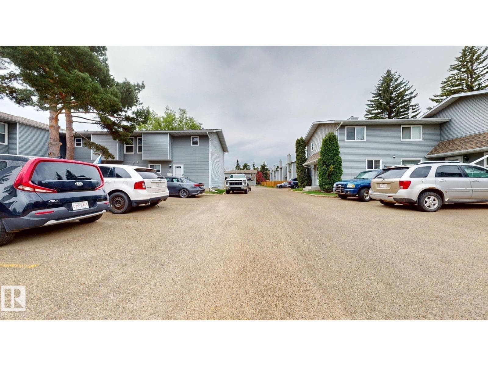 #45 4403 RIVERBEND RD NW photo 5