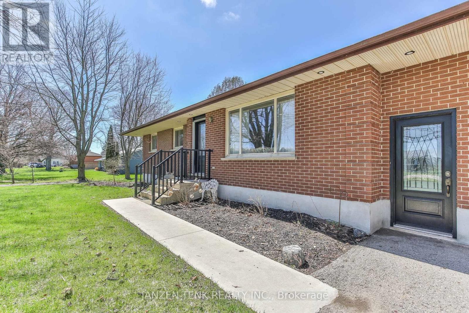 6551 SPRINGFIELD ROAD photo 2