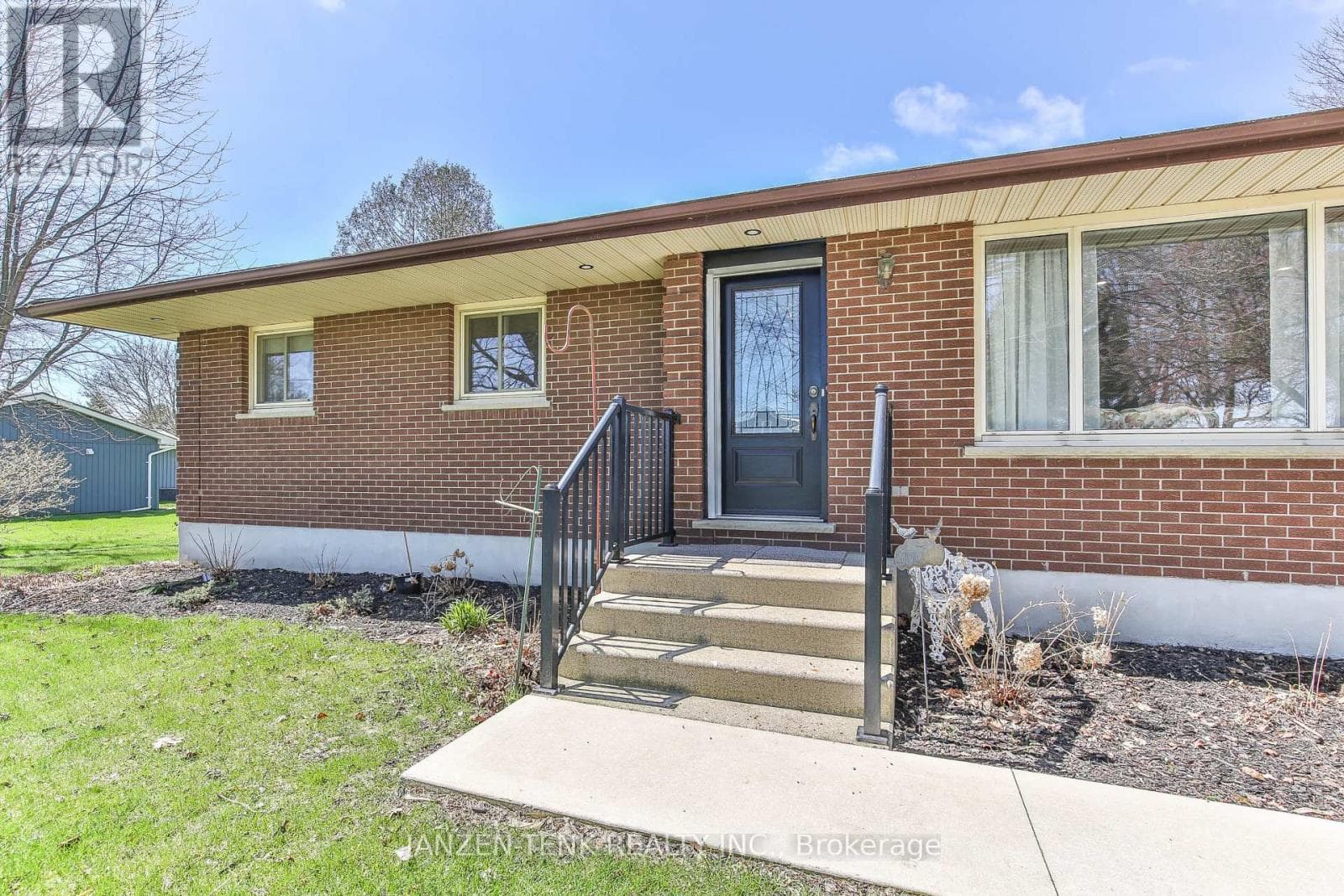 6551 SPRINGFIELD ROAD photo 3