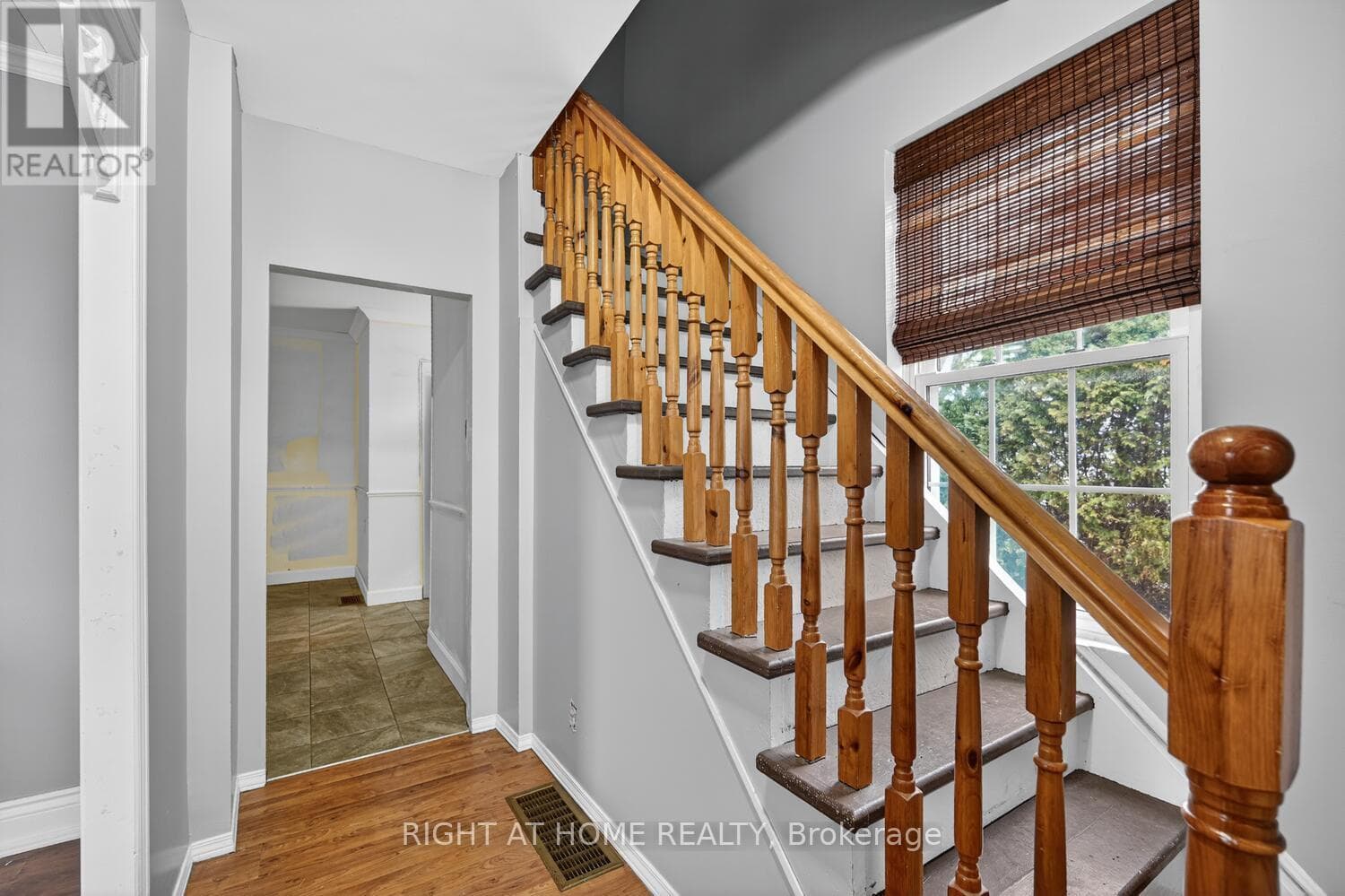 9 MAUD STREET photo 5