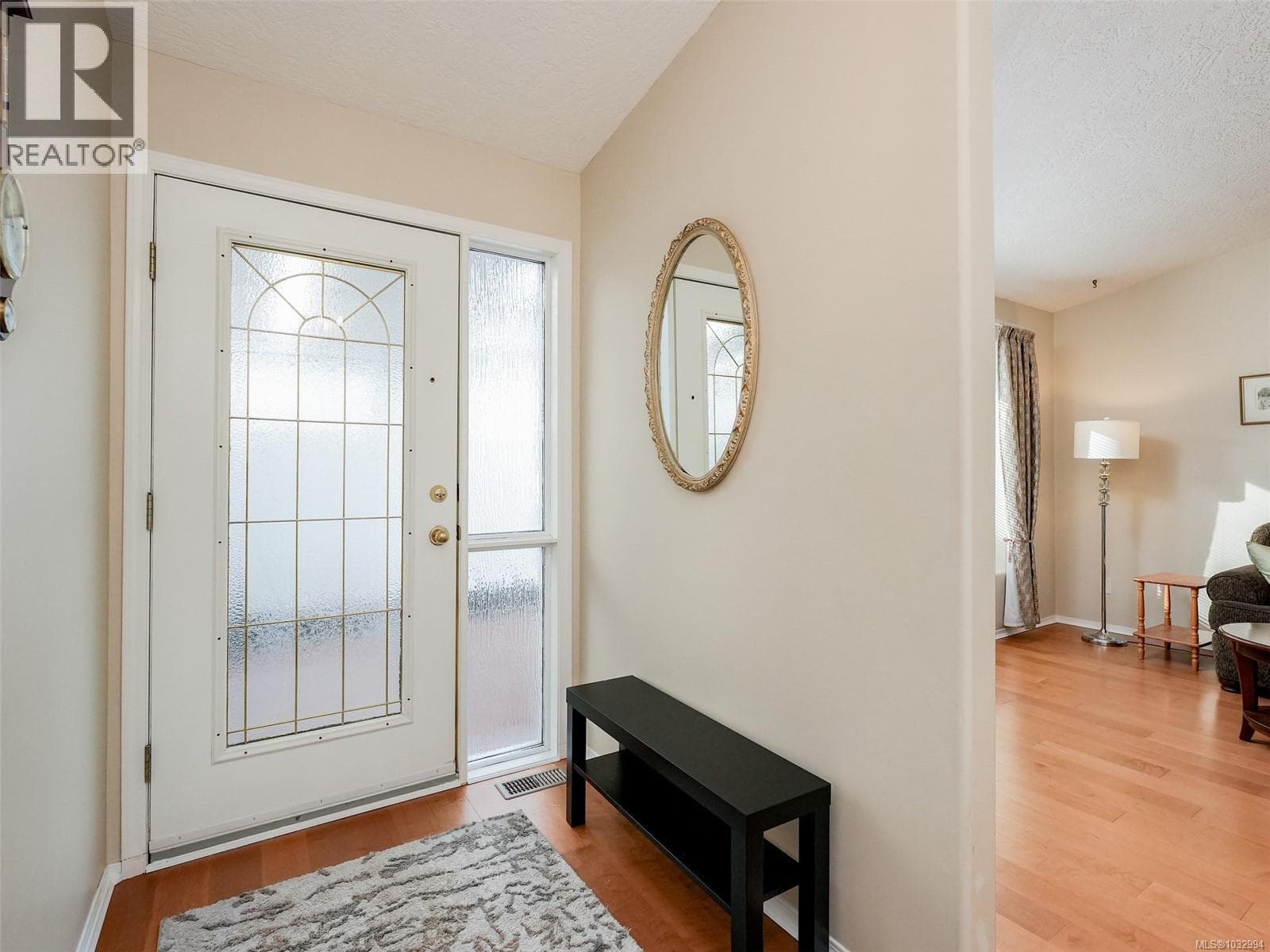 13 Eagle Lane photo 2
