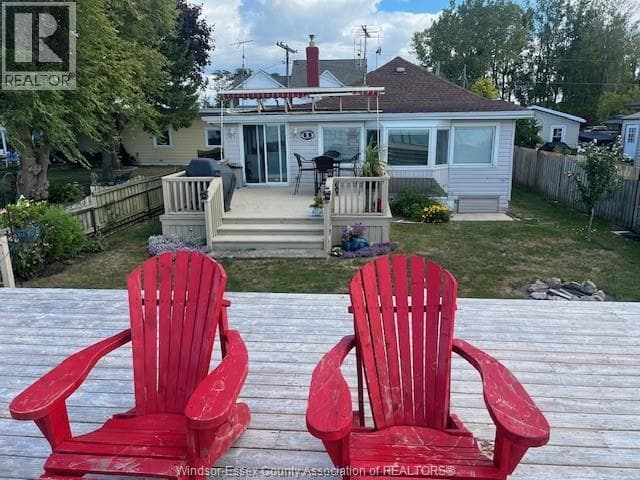813 ERIE SHORES DRIVE photo 3
