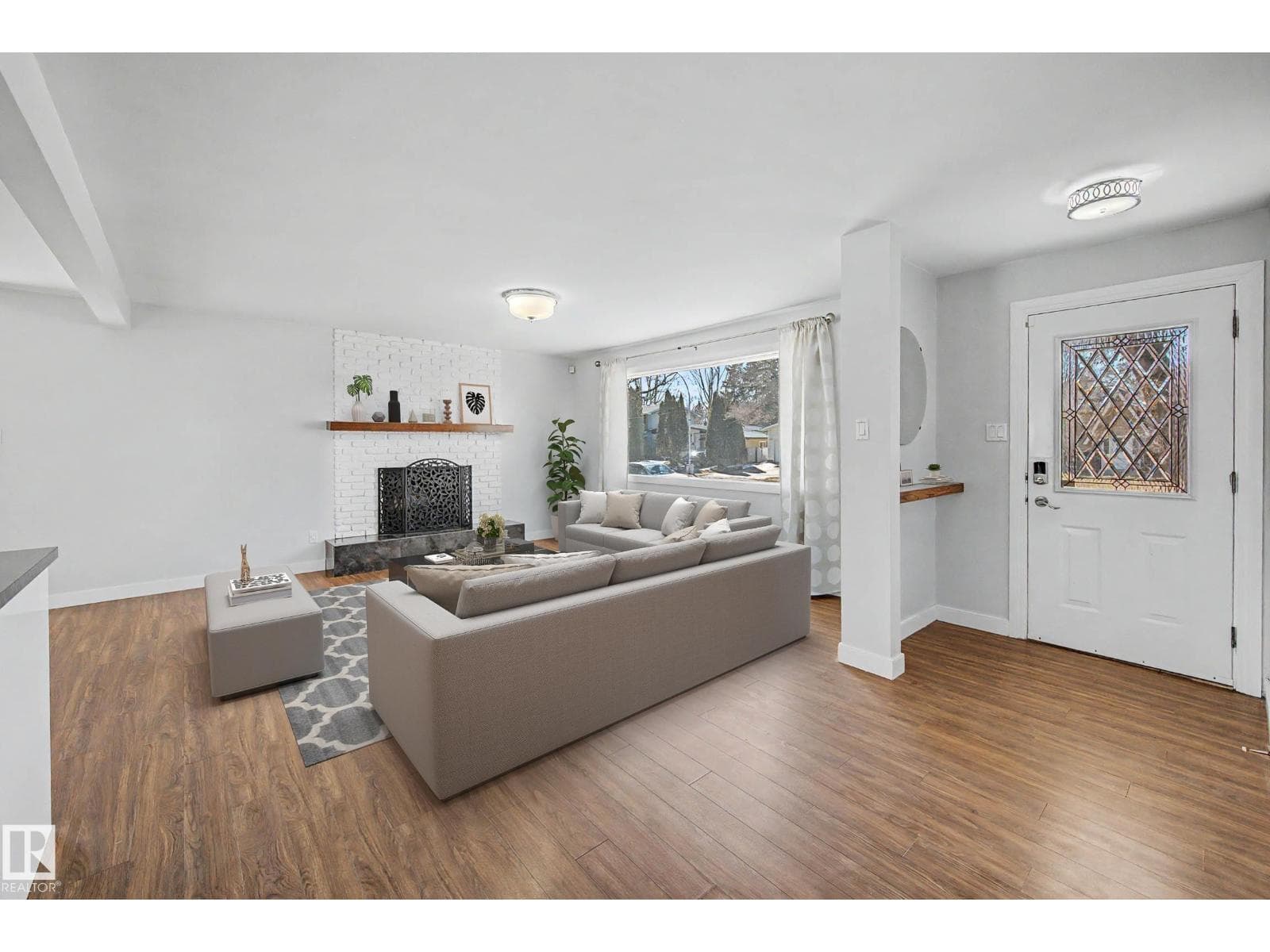 7815 156 ST NW — photo 3