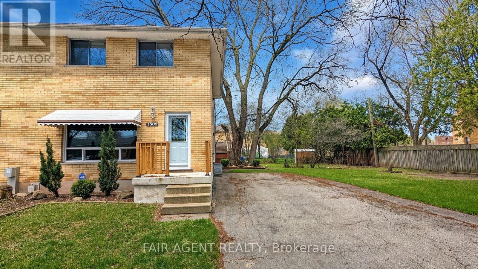 3 bed 1 bath single family at 1502 BECKWORTH AVENUE — $424,888
