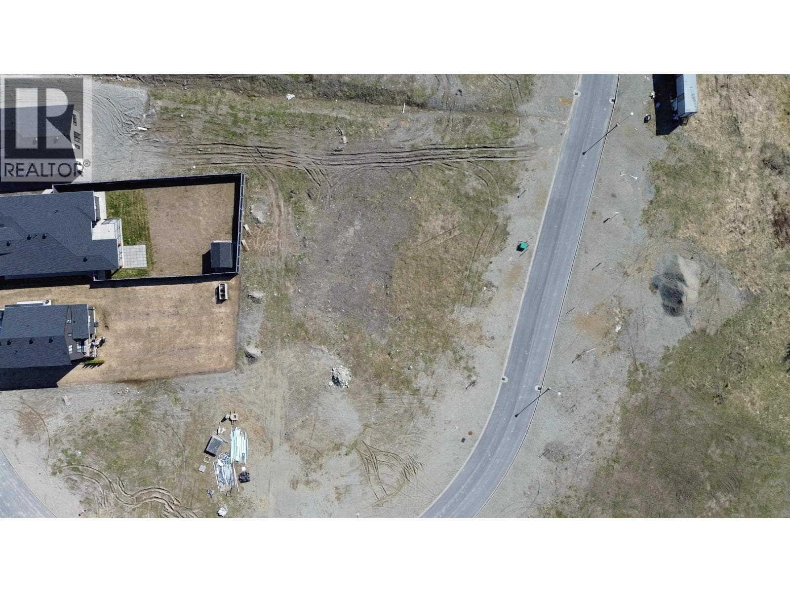 206 WAKITA STREET photo 4