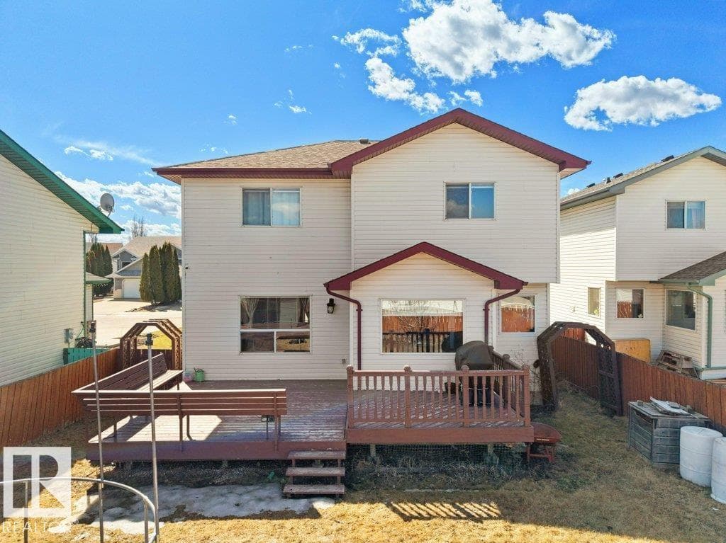 5320 156 AV NW photo 4