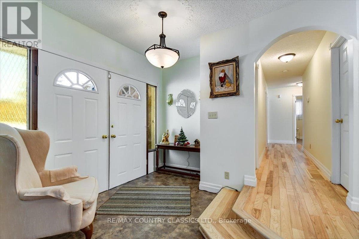 37 GOLFVIEW DRIVE photo 3