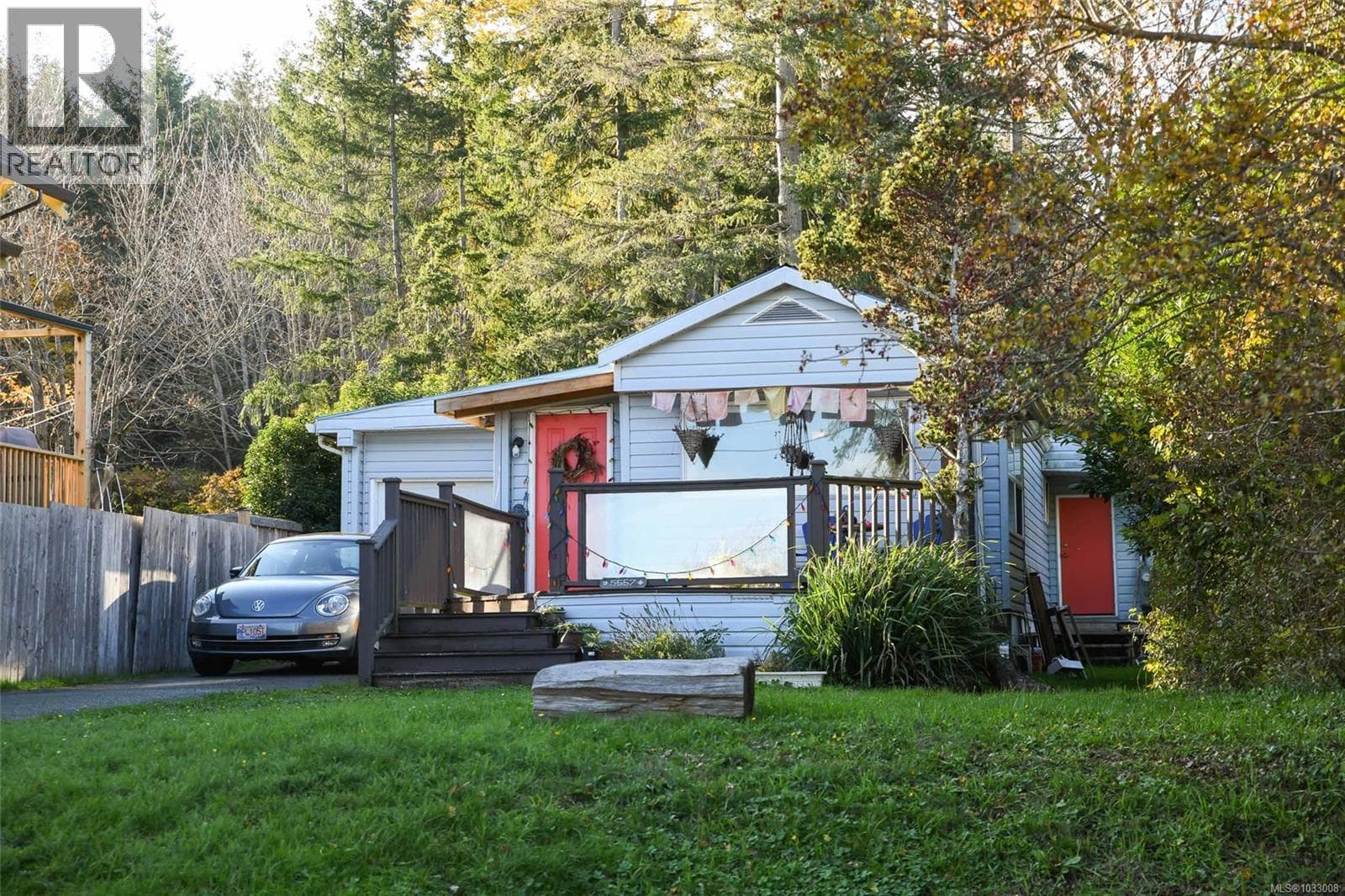2 bed 1 bath single family at 5557 Horne St — $469,900