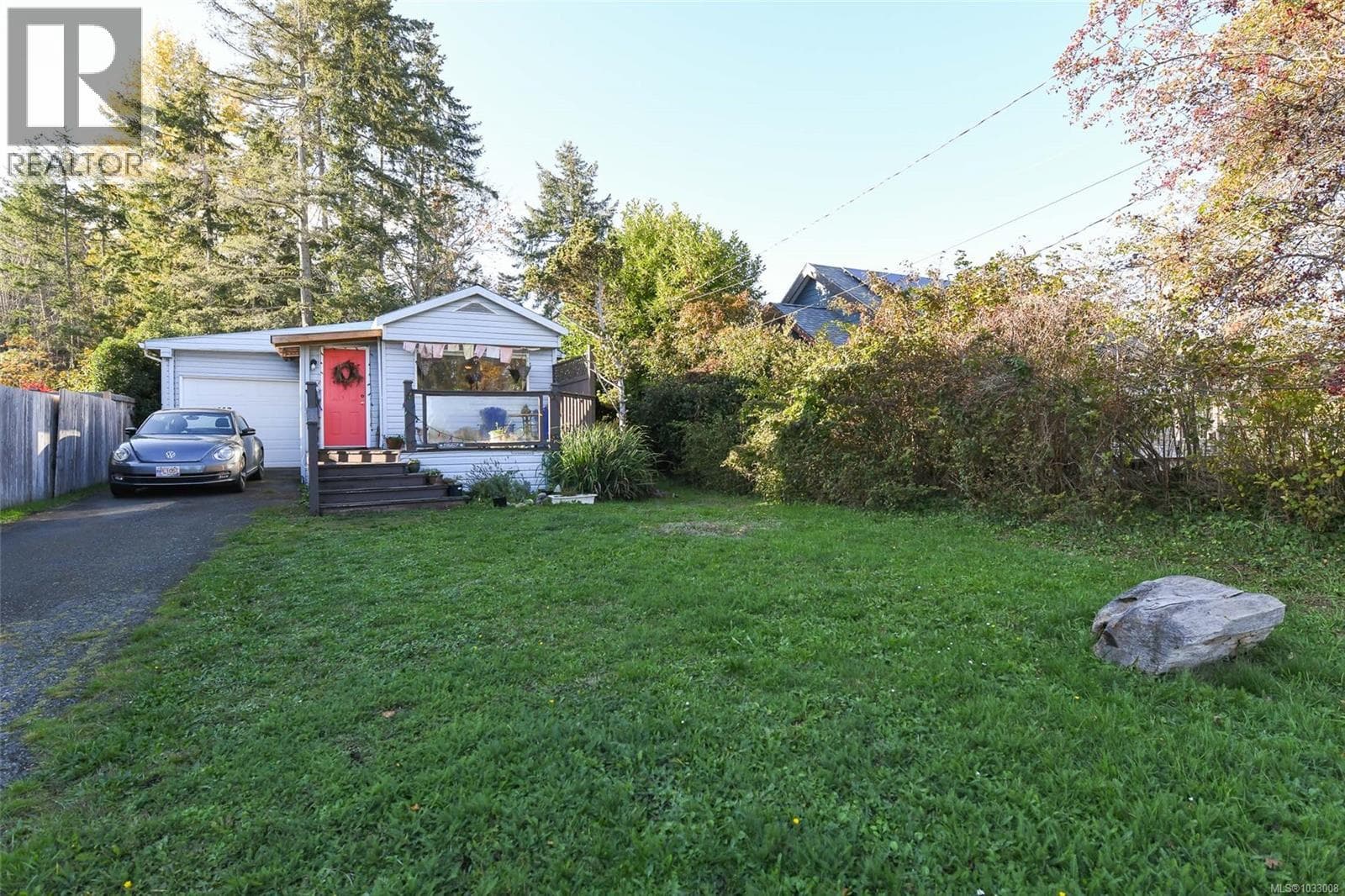 5557 Horne St photo 3