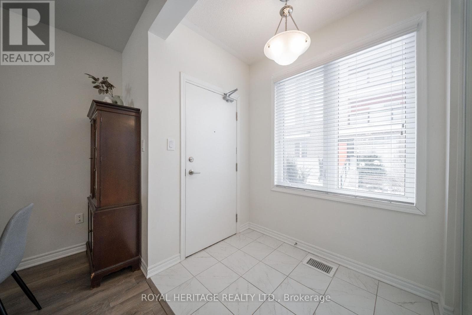 512 - 1148 DRAGONFLY AVENUE photo 4