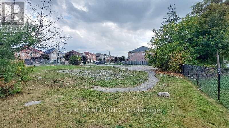 LOT C - 0 MELBOURNE DRIVE photo 4