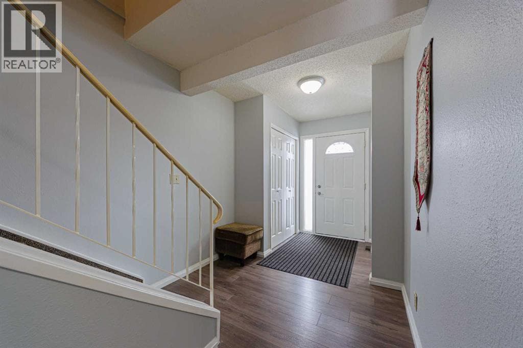 37, 5520 1 Avenue SE photo 3