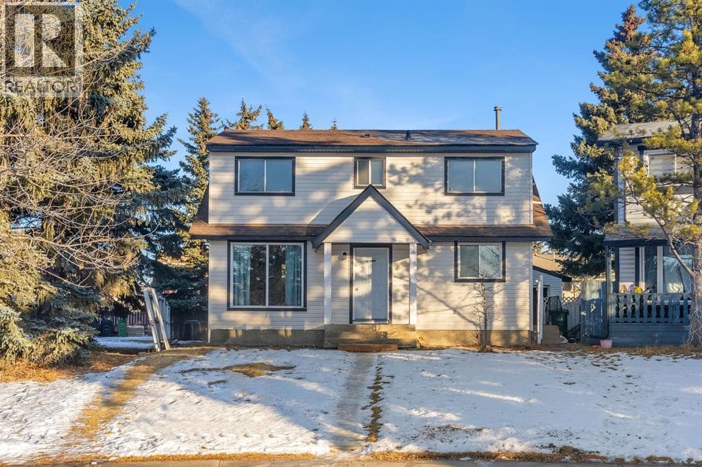 36 Falton Court NE photo 2