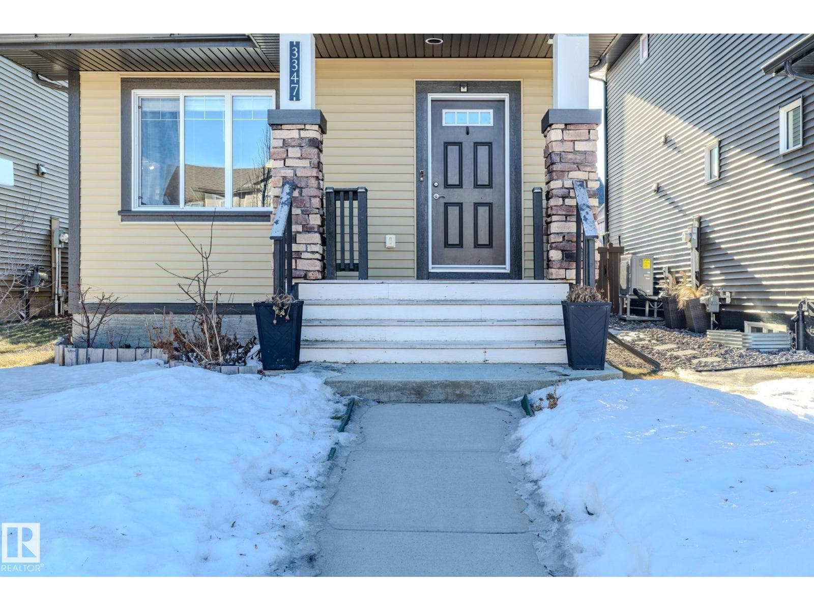 3347 Weidle WY SW photo 5