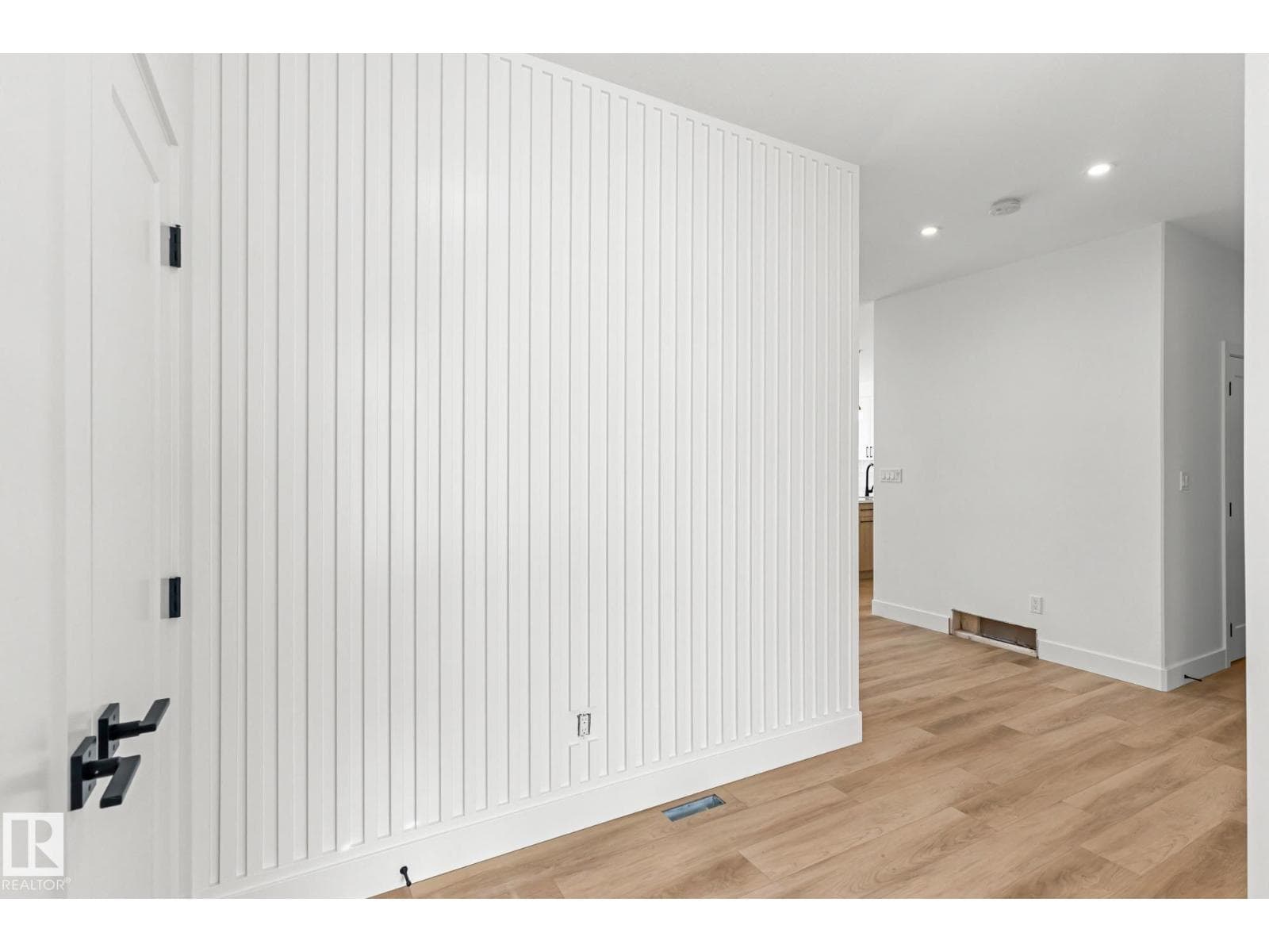 11 Arthur WY — photo 2