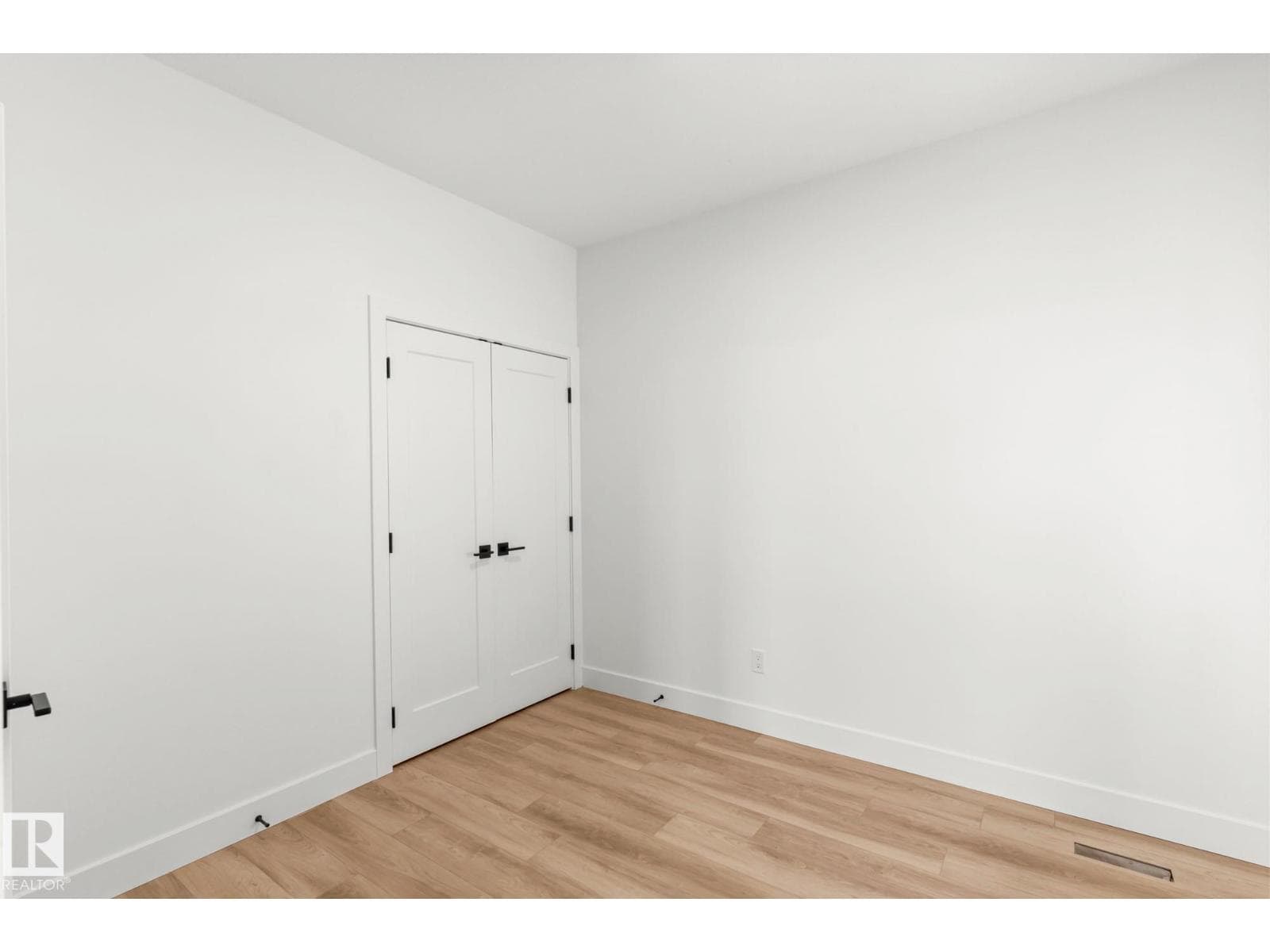 11 Arthur WY — photo 4