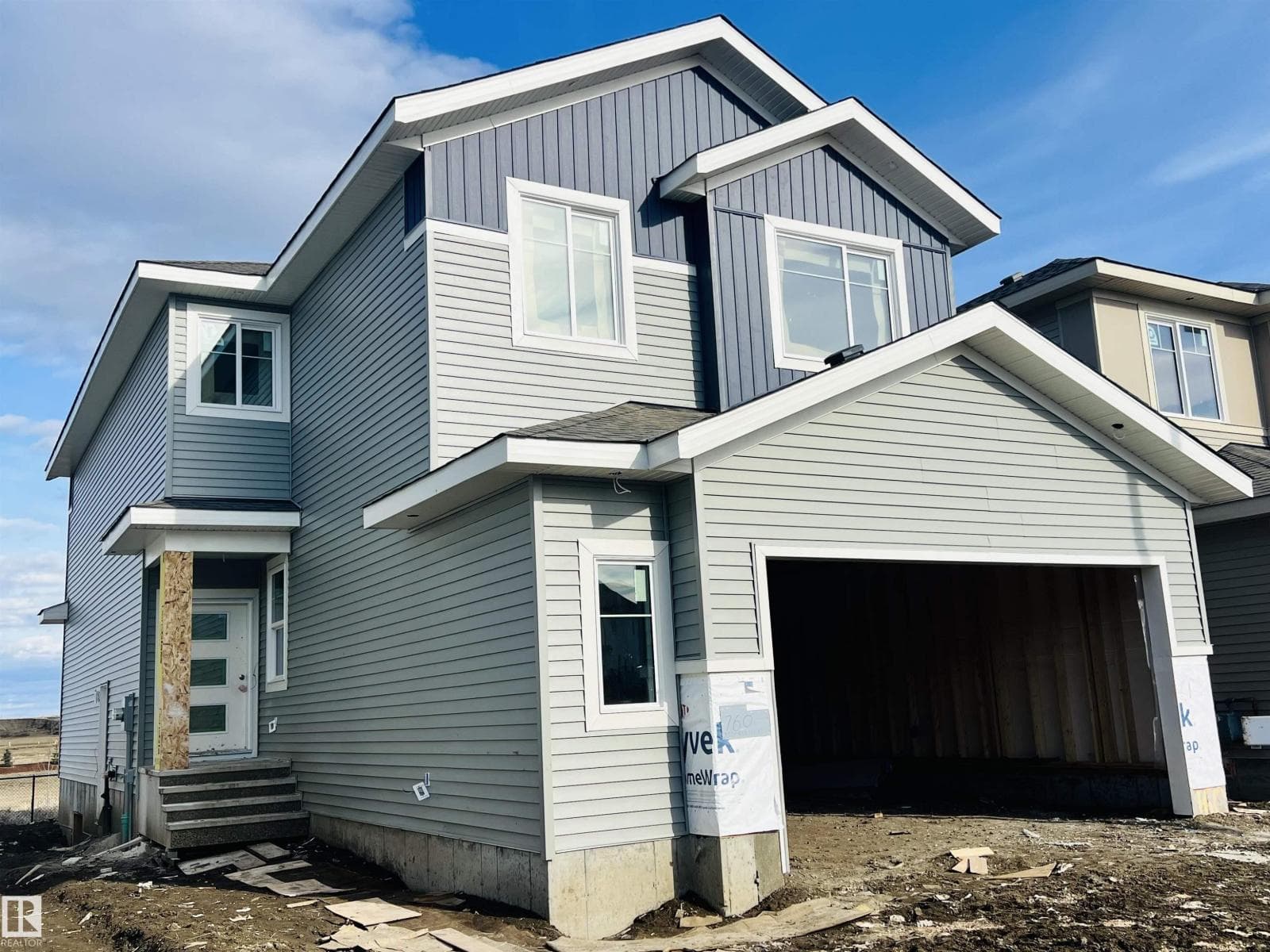 4 bed 3 bath single family at 760 ASTORIA WY — $638,000