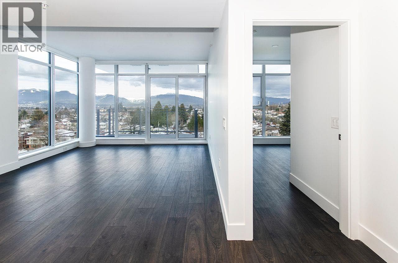 808 2435 KINGSWAY STREET photo 4
