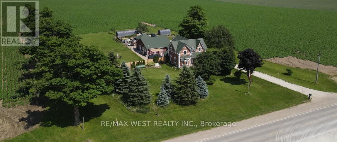 5 bed 3 bath single family at 518079 COUNTY ROAD 124 — $1,100,000