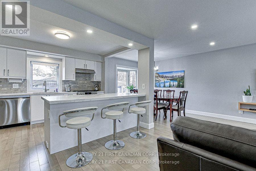 1473 GLENGARRY AVENUE photo 5