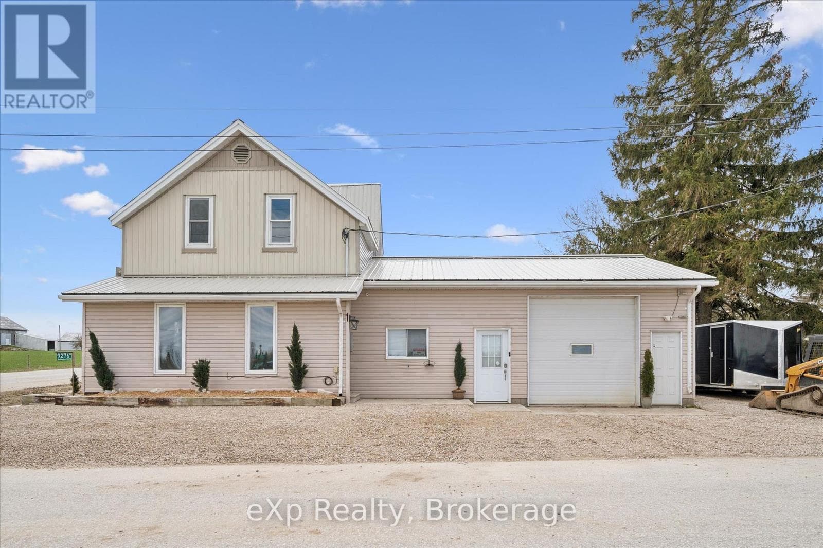 3 bed 3 bath single family at 9276 WELLINGTON RD 16 — $534,900