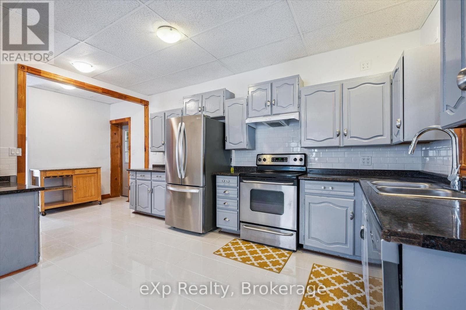 9276 WELLINGTON RD 16 photo 5