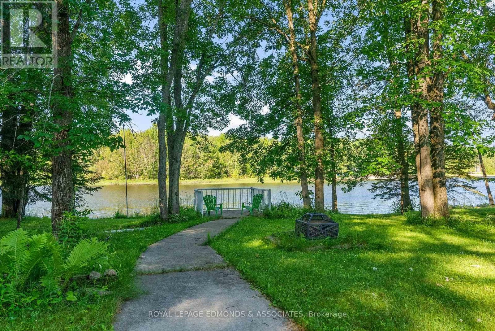 731 FRANCIE LANE photo 3