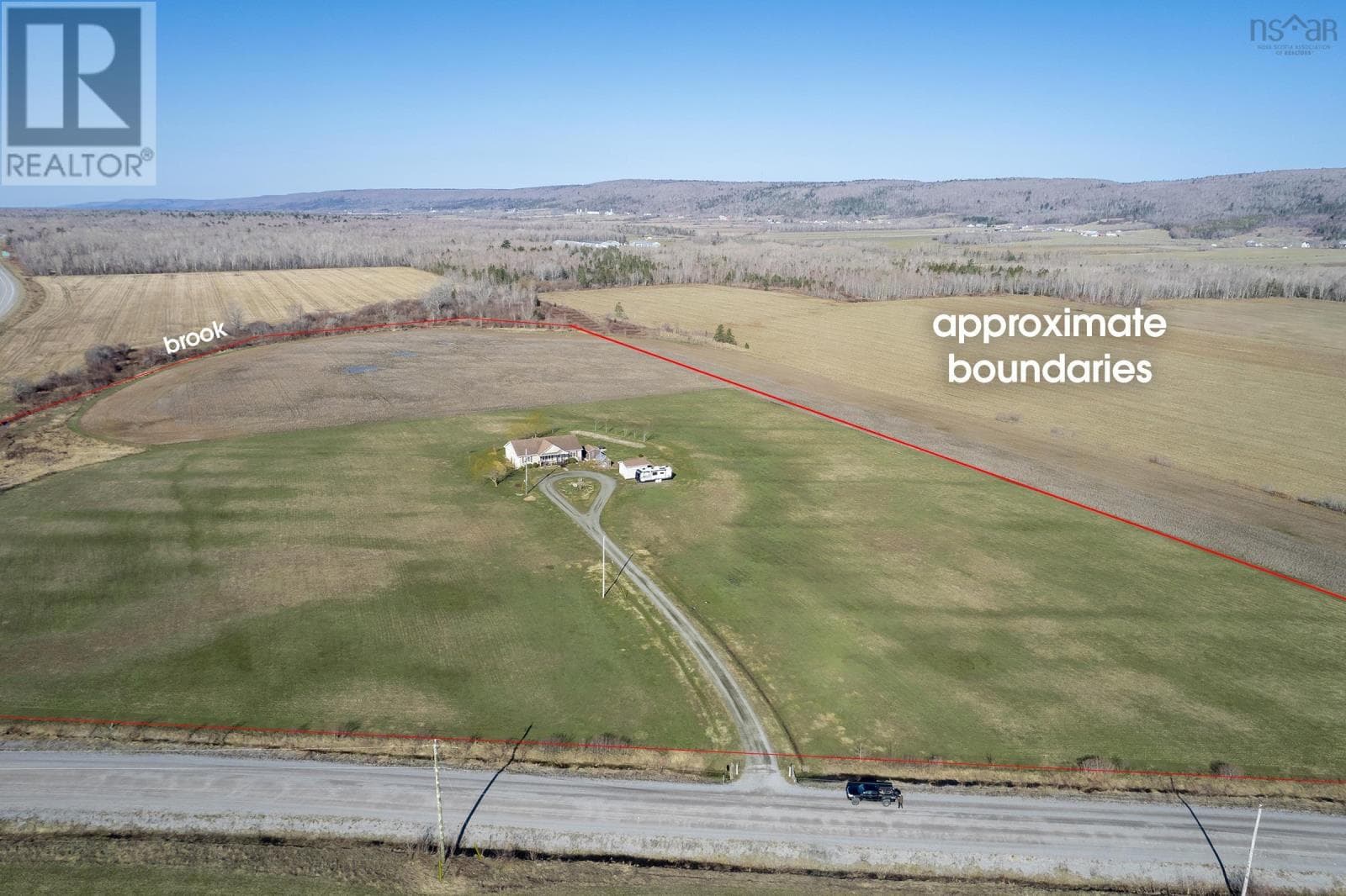 509 Fitch Road photo 3