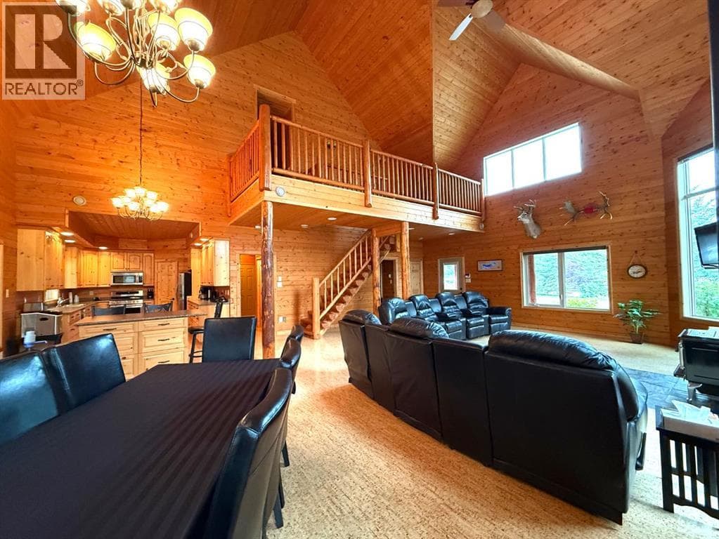 115-116 Deerland Road photo 4
