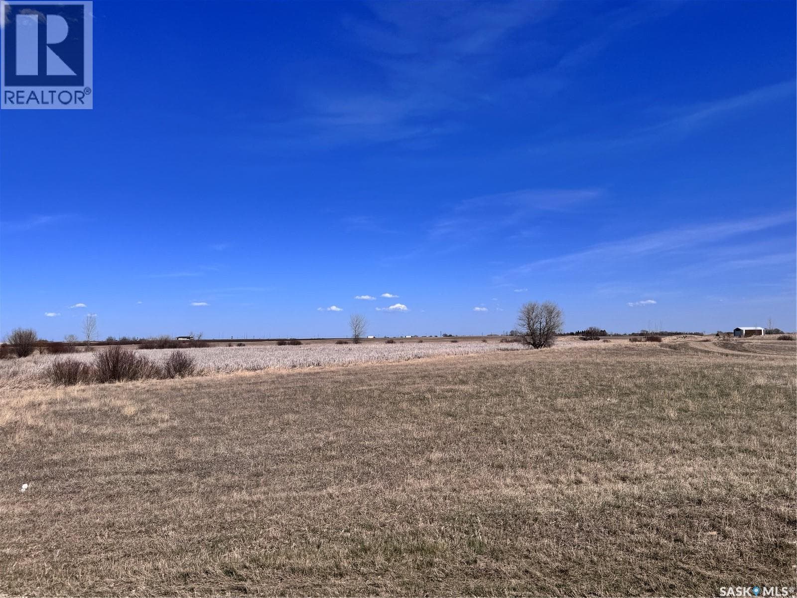 West Estevan 60.11 Acres — photo 2