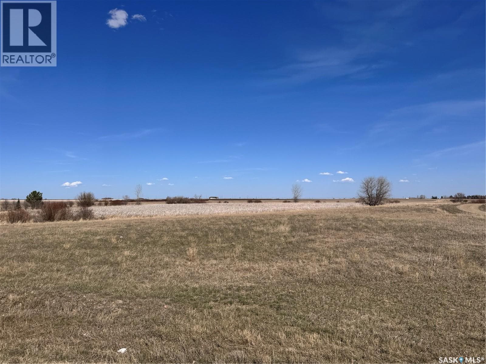 West Estevan 60.11 Acres — photo 3