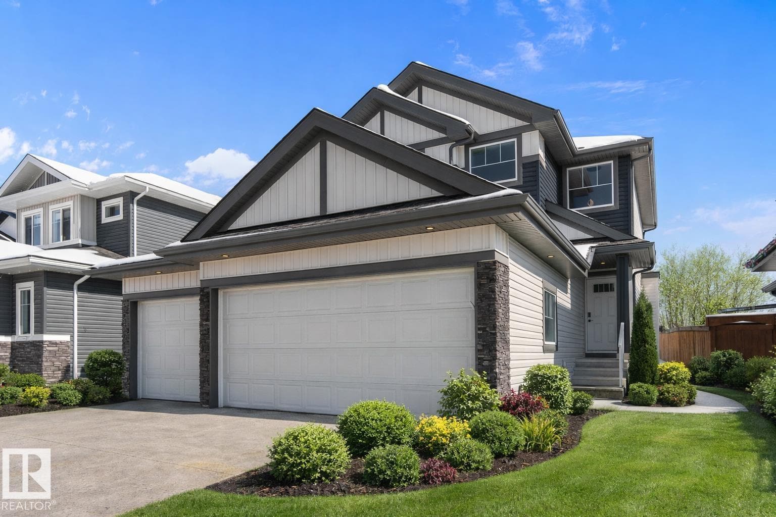 36 MAPLE CR