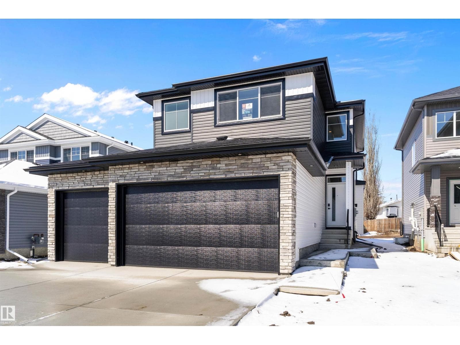 72 MAPLE CR — photo 2