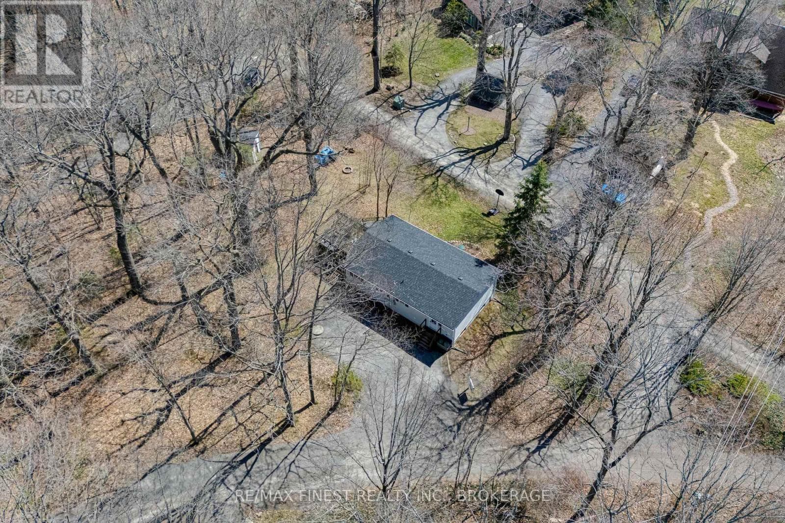 9 MALLARD LANE photo 5