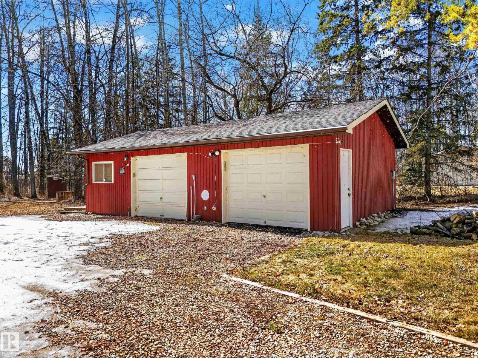 132 Sundance BV — photo 4
