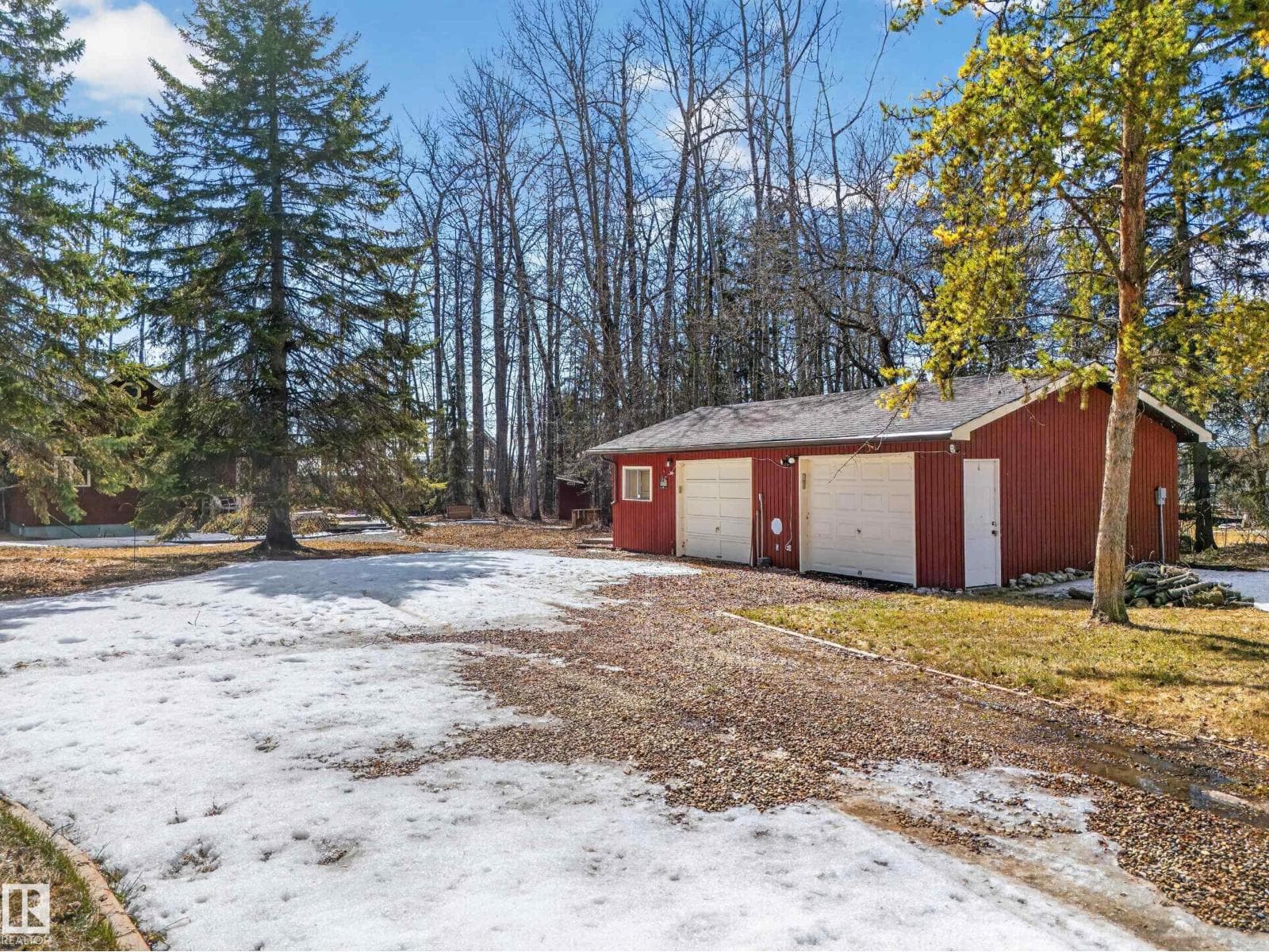 132 Sundance BV — photo 5