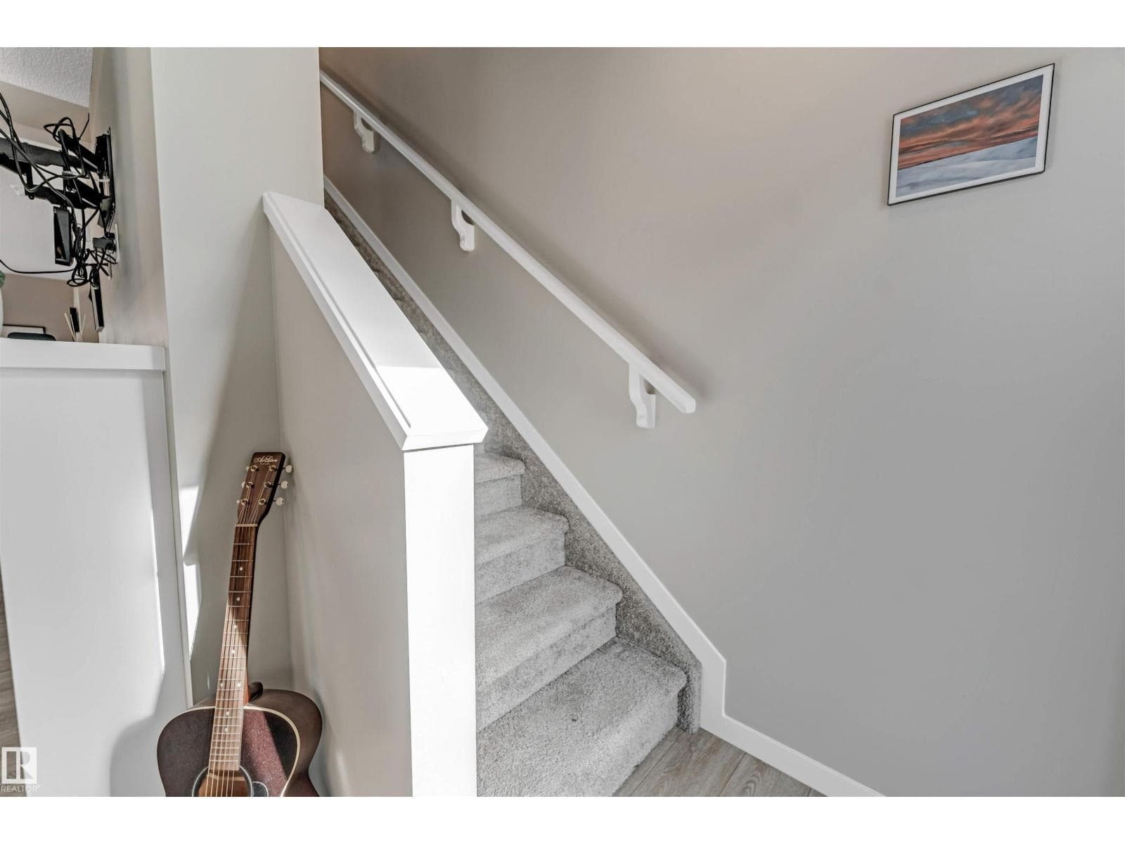 #110 1530 TAMARACK BV NW photo 3