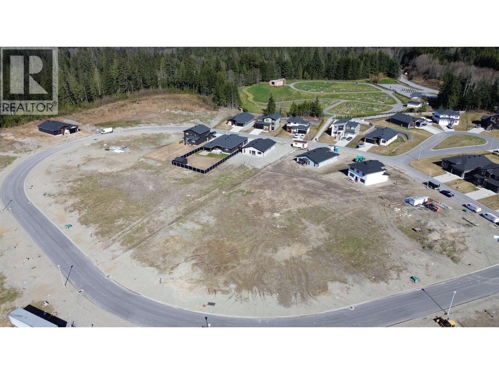 224 WAKITA STREET photo 3