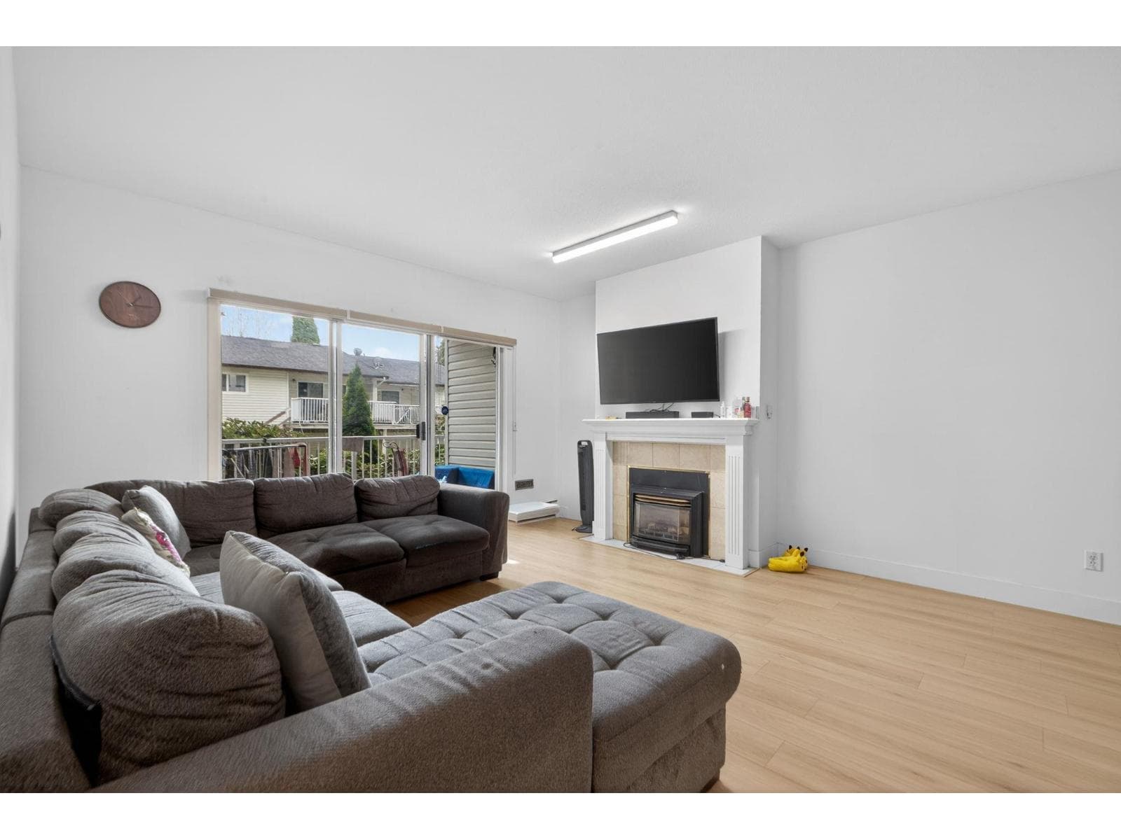 116 13918 72 AVENUE photo 5