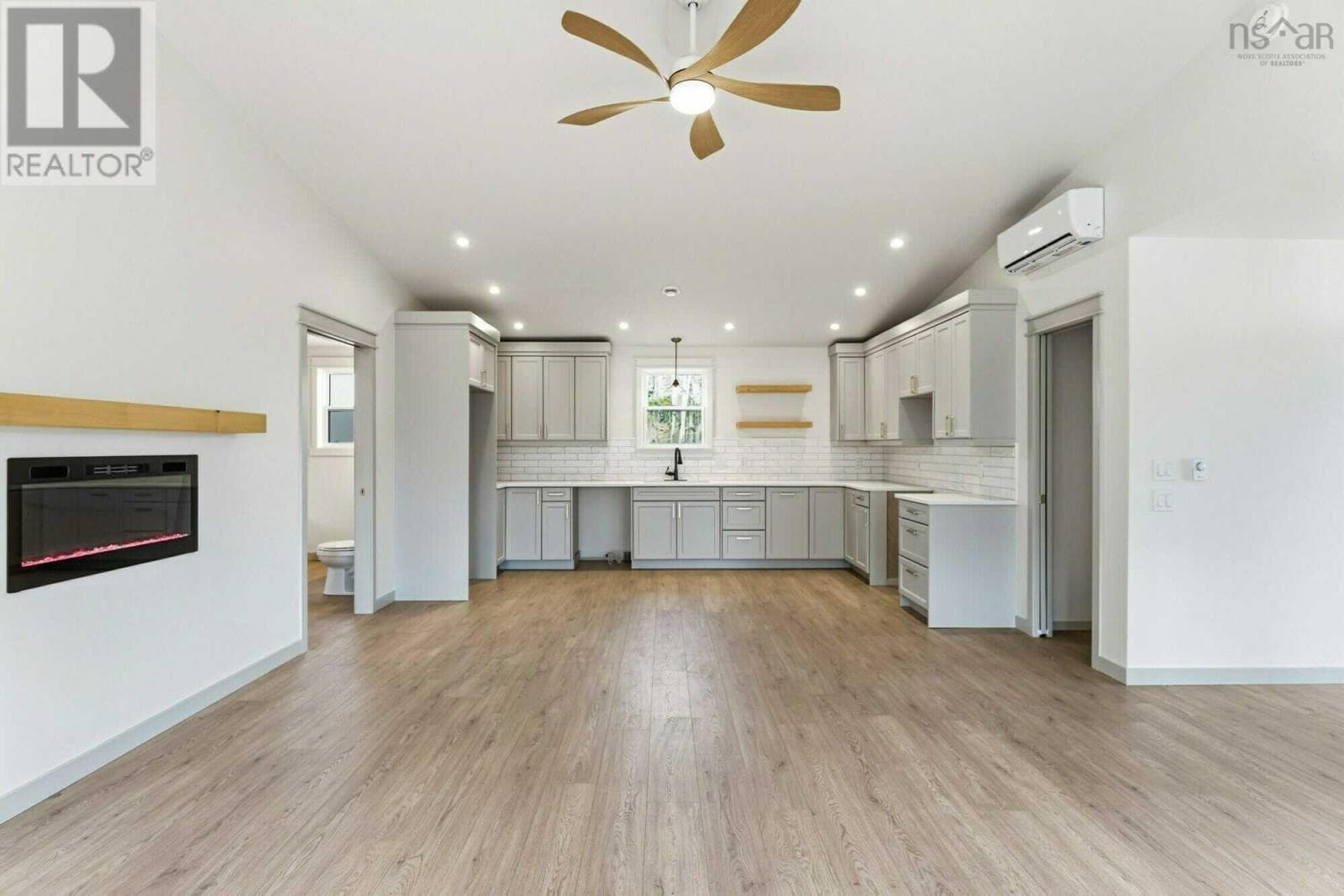 241 Alton Road photo 5