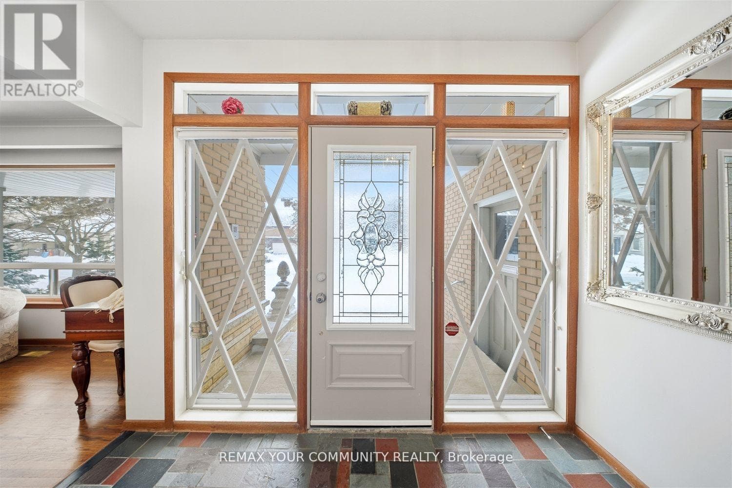11 GROVETREE ROAD photo 5