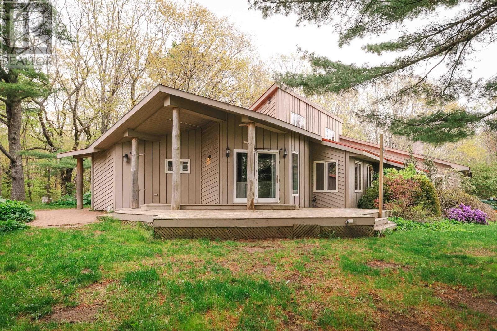 371 Lacey Mines Road photo 3