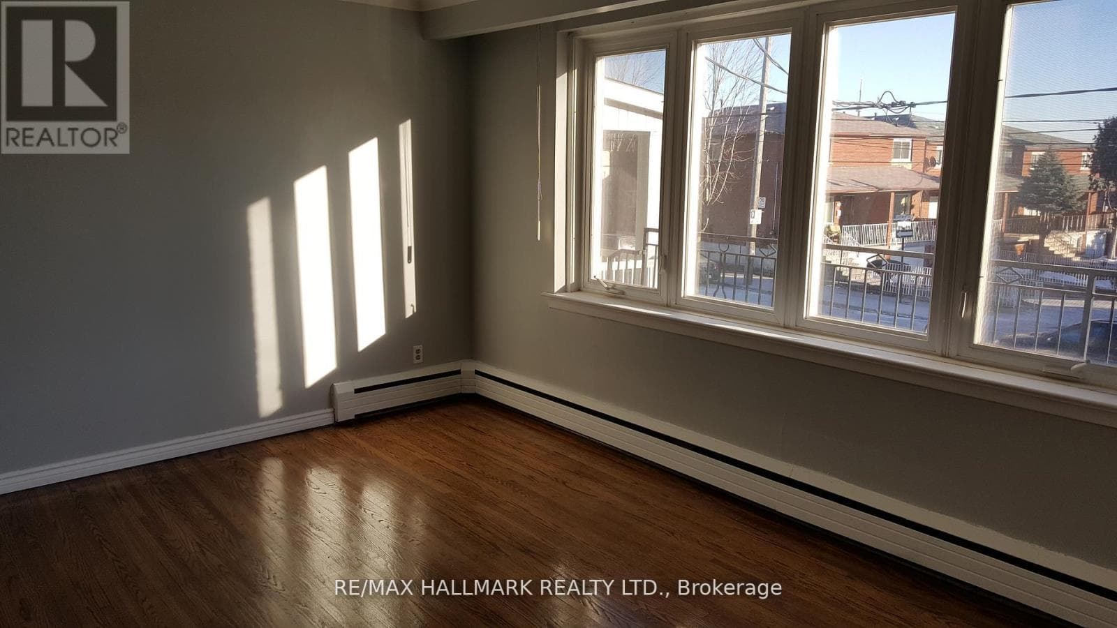 1268 DAVENPORT ROAD photo 2